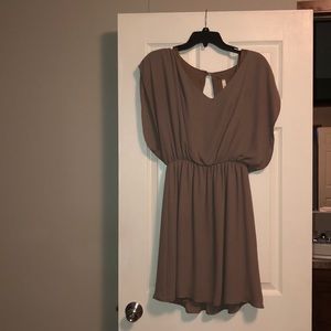 Brown dress